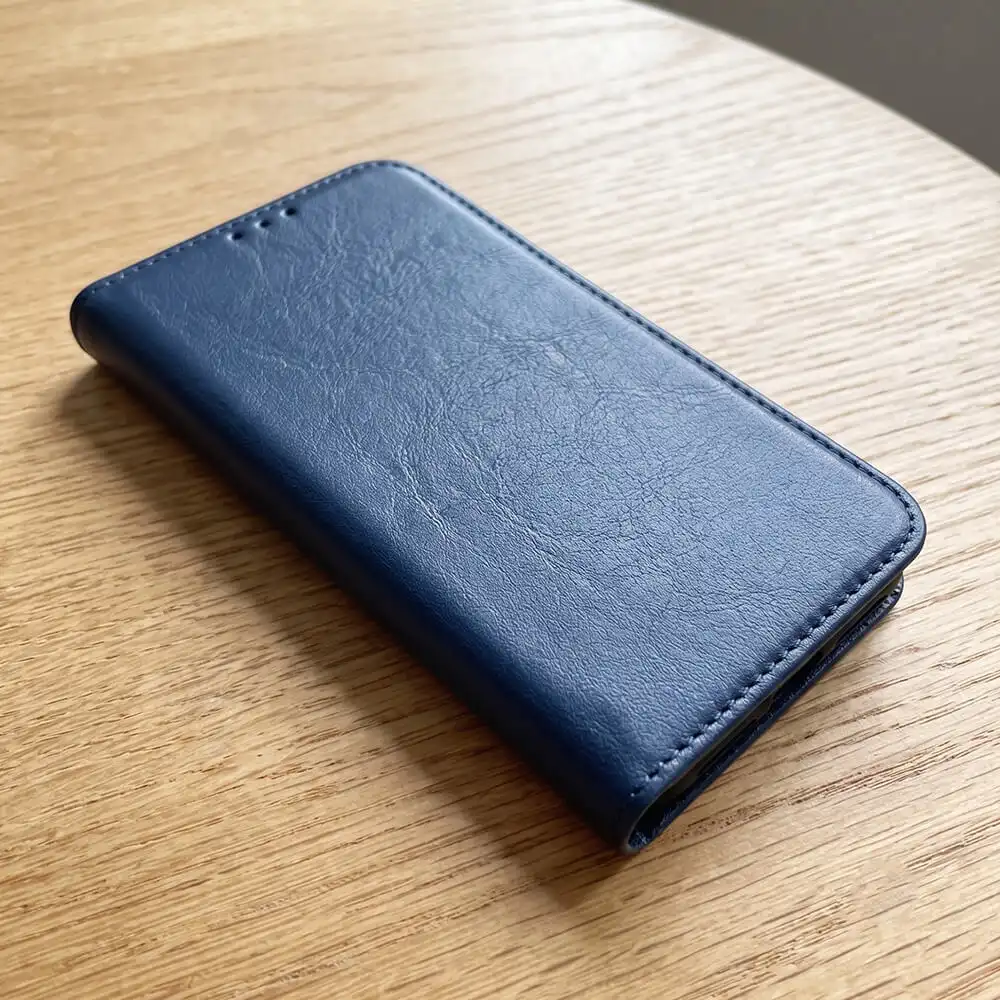 Funda Carcasa Tipo Libro en Polipiel con Tarjetero Compatible con iPhone 11 / 13 / 14 / 14 Plus / 14 Pro / 14 Pro Max - Imagen 4